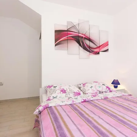 1 Bedroom Cozy Apartment In Krk * Krk Town