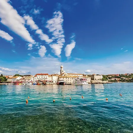 1 Bedroom Cozy Apartment In Krk Apartment